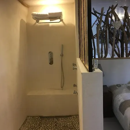 Daire En Bordure De Riviere *