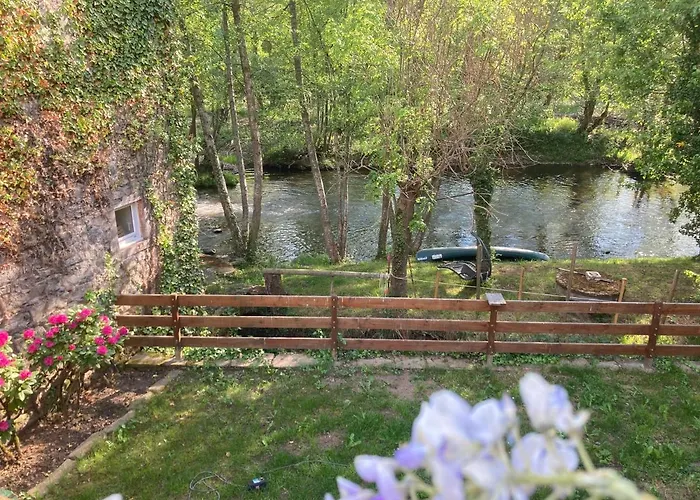 En Bordure De Riviere