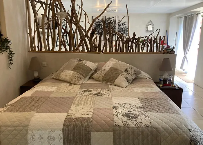 Apartment En Bordure De Riviere